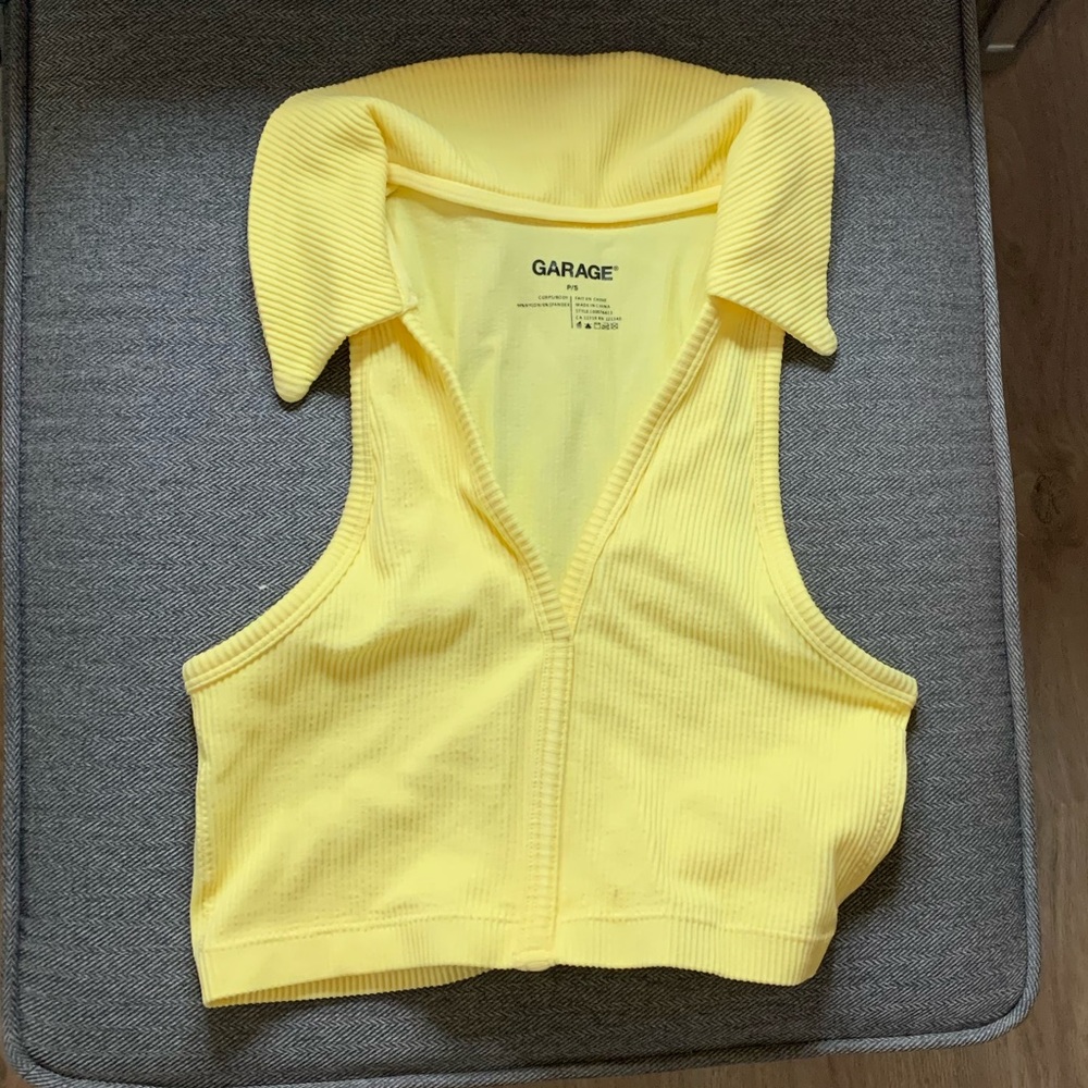Pastel Yellow Top!